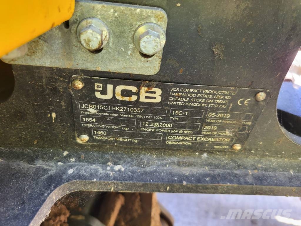 JCB 15 C-1 小型挖掘机
