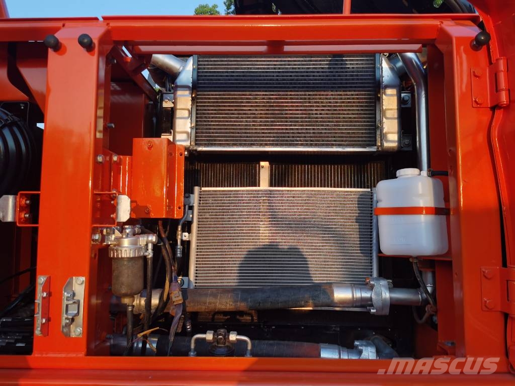 Doosan DX225LC-9C Beltegraver