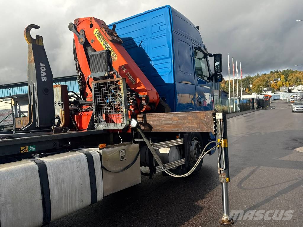 VOLVO FH460 KRANVÄXLARE  FULLBOGGI LÅGMIL NYBESKTIGAD شاحنات الرافعات