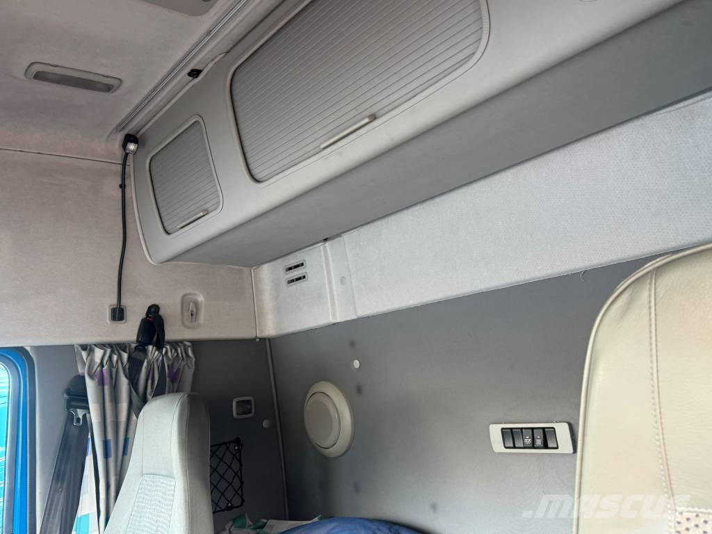 VOLVO FH460 KRANVÄXLARE  FULLBOGGI LÅGMIL NYBESKTIGAD شاحنات الرافعات