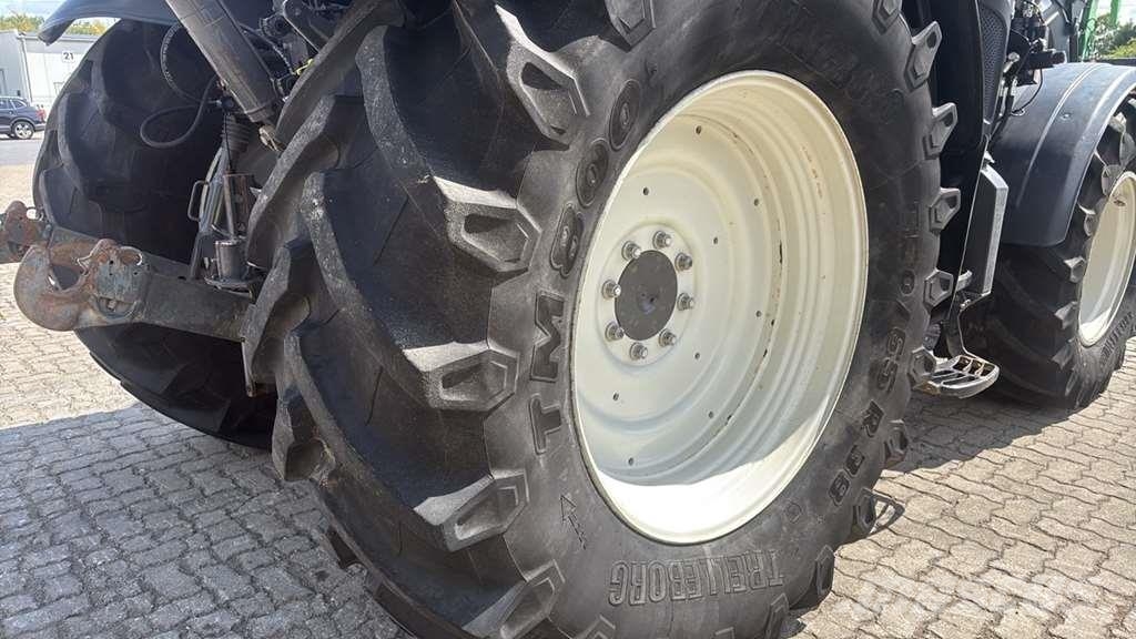 Valtra N134 0 Traktori