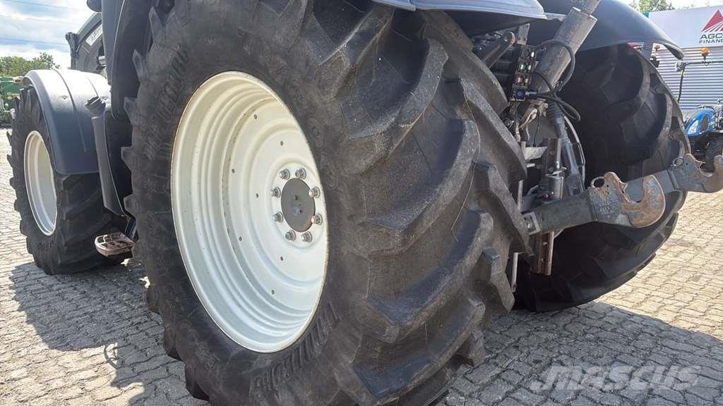 Valtra N134 0 Traktori