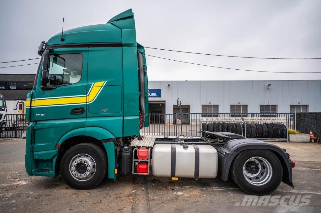 Mercedes-Benz ACTROS 1845 LS Sadulveokid