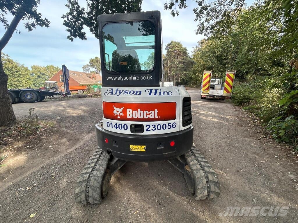 Bobcat E35 Vidēja lieluma ekskavatori 7 t - 12 t