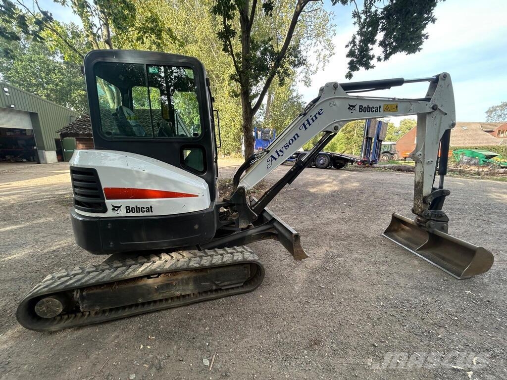 Bobcat E35 Vidēja lieluma ekskavatori 7 t - 12 t