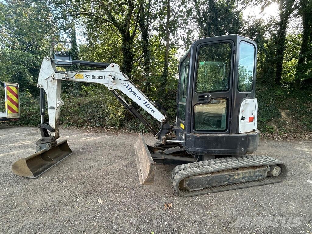 Bobcat E35 Vidēja lieluma ekskavatori 7 t - 12 t