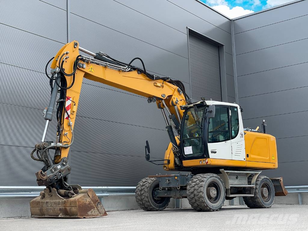 Liebherr A 918 Litronic Bageri točkaši