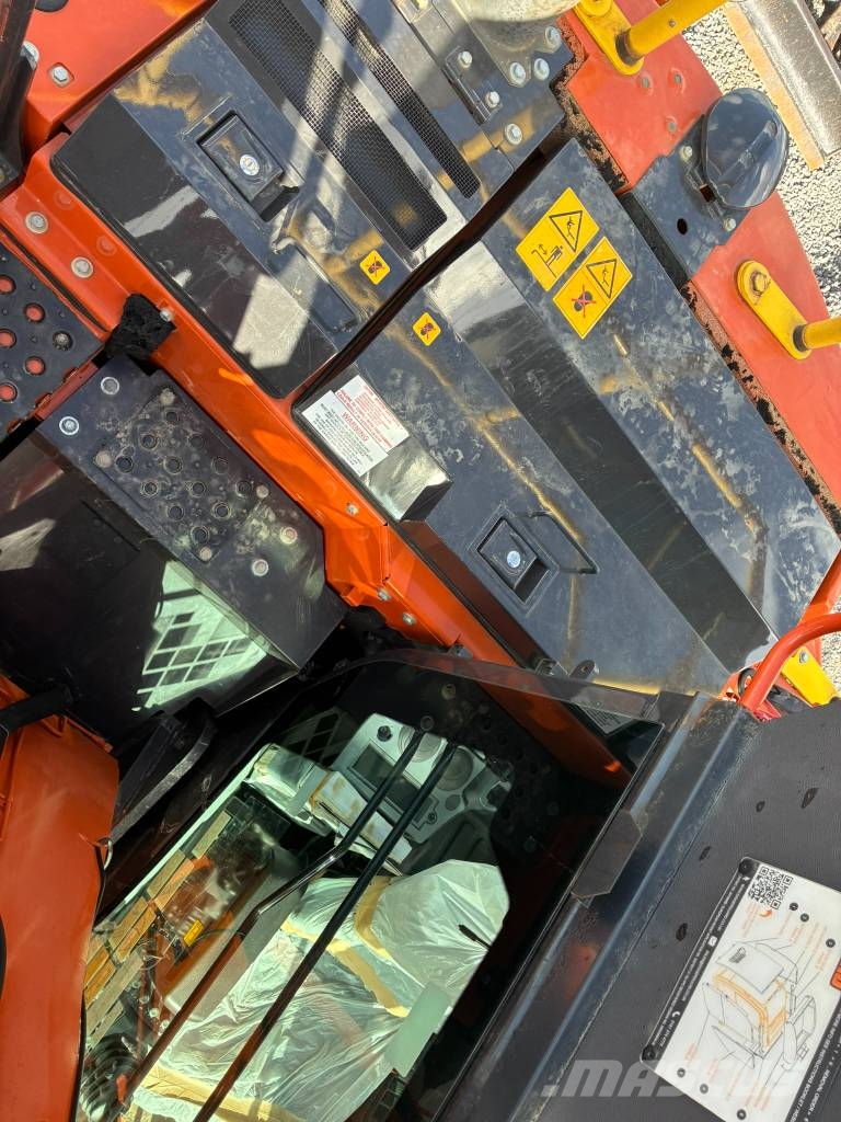 Hitachi ZX 135 US-7 Paletli ekskavatörler