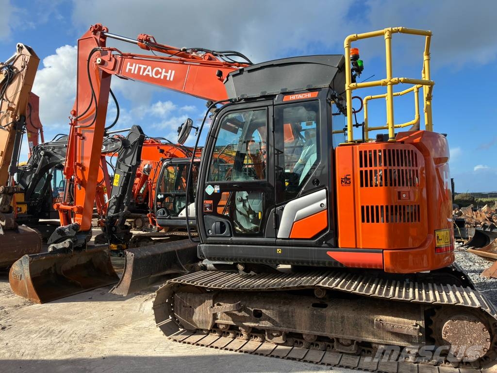 Hitachi ZX 135 US-7 Paletli ekskavatörler