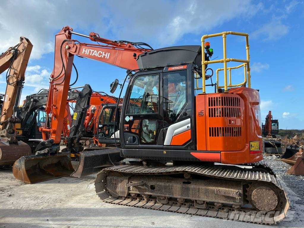 Hitachi ZX 135 US-7 Paletli ekskavatörler