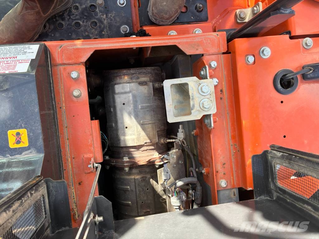 Hitachi ZX 135 US-7 Paletli ekskavatörler