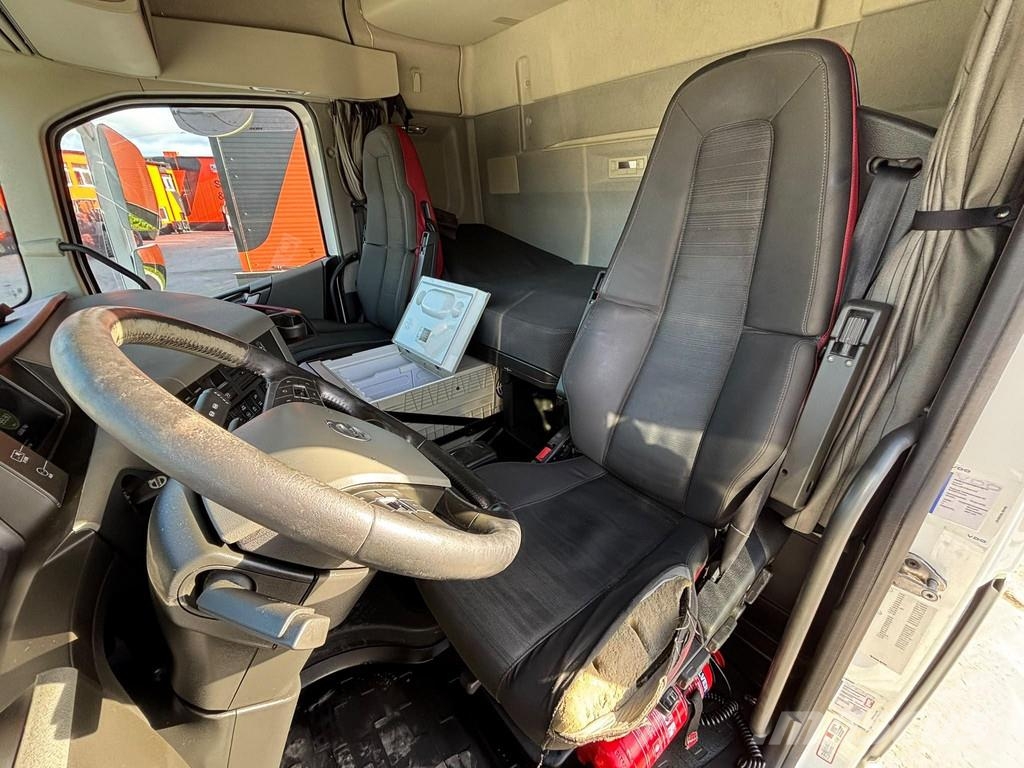 Volvo FH 540 6x2 CHASSIS L=7566 mm Containerbil