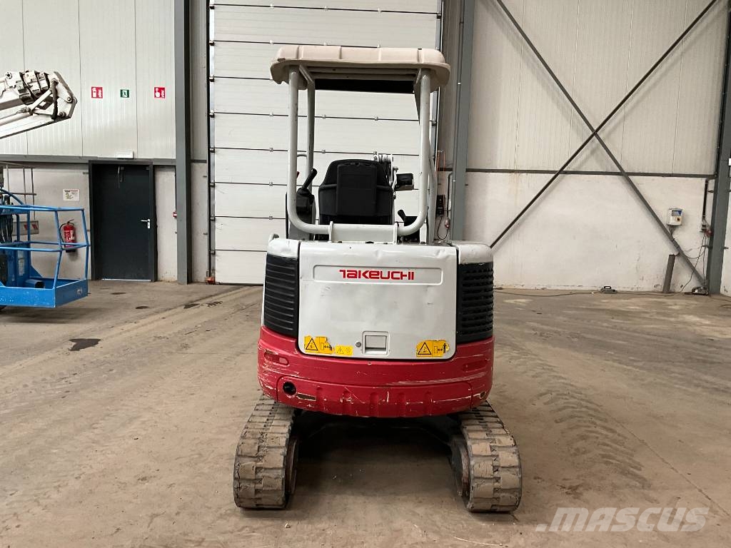 Takeuchi TB 23 R Minigraafmachines < 7t