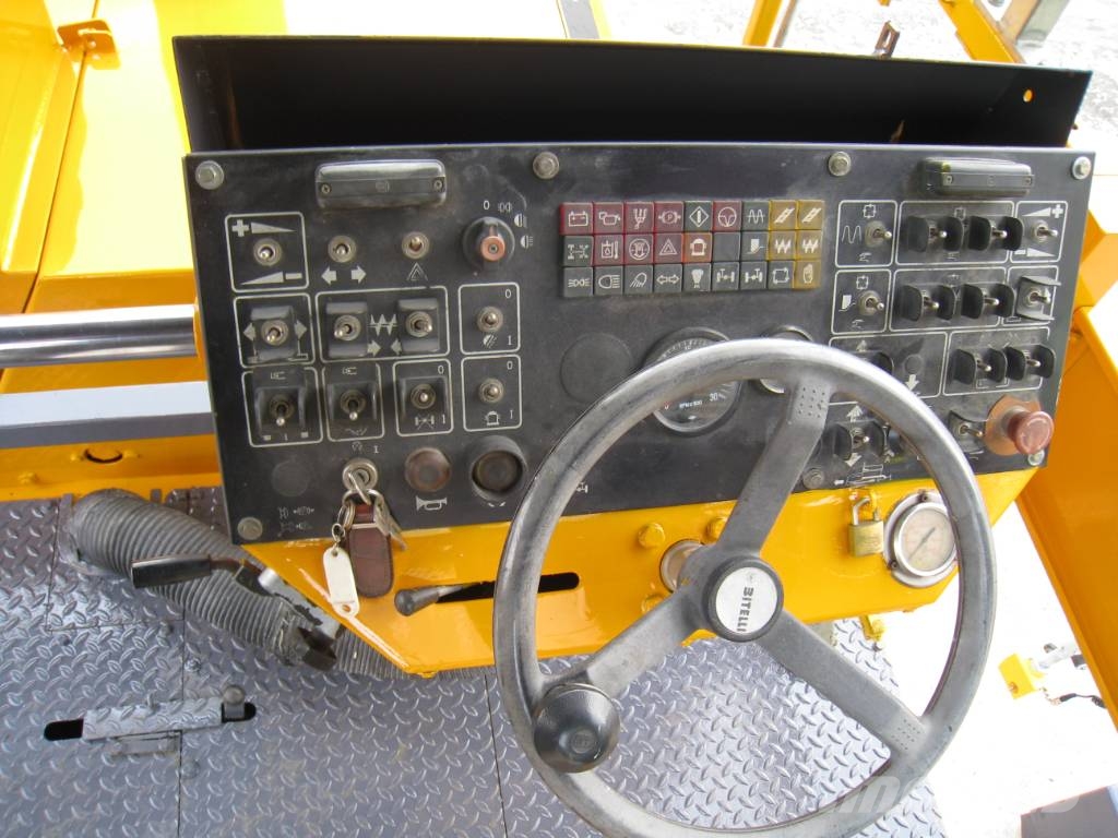 CAT BB 650 Finisseur