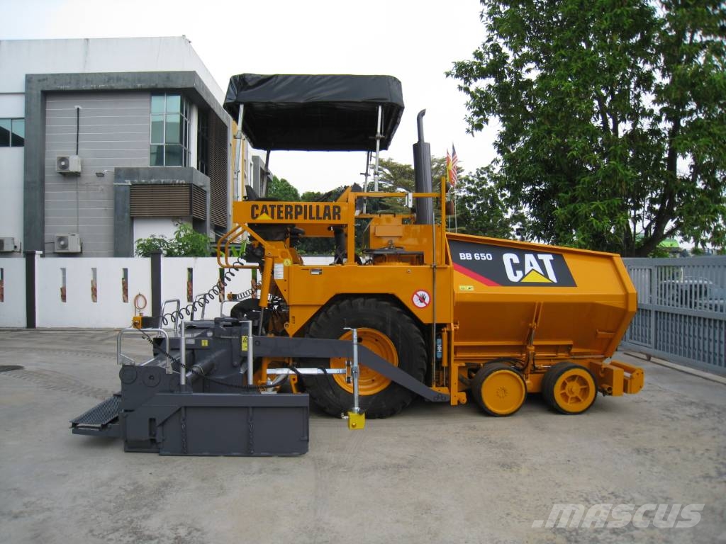 CAT BB 650 Finisseur