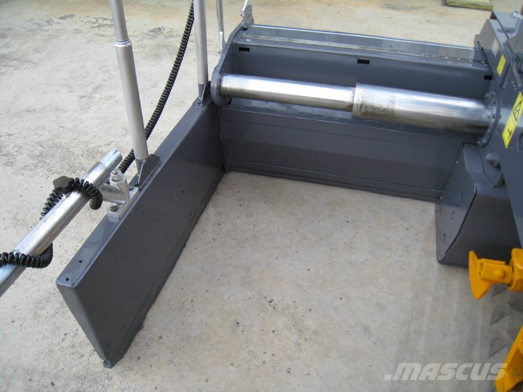 CAT BB 650 Finisseur