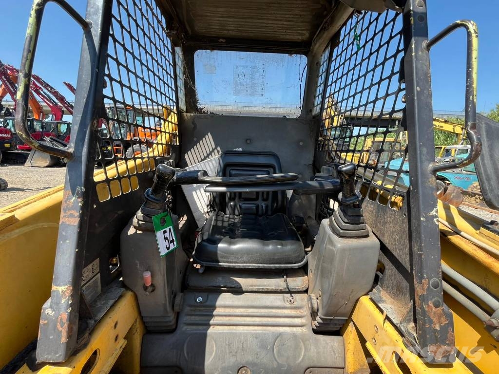 Komatsu SK 09 J Minicargadoras