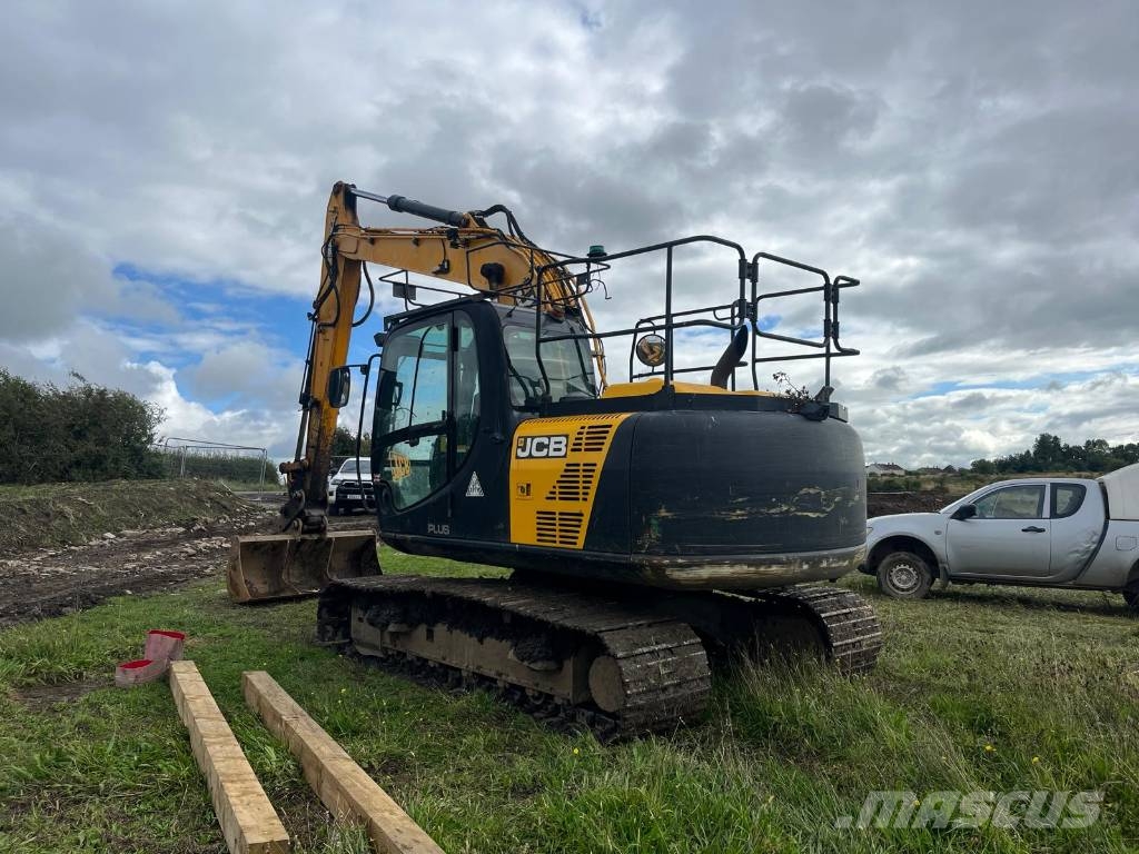 JCB JS 145 LC Roomikekskavaatorid