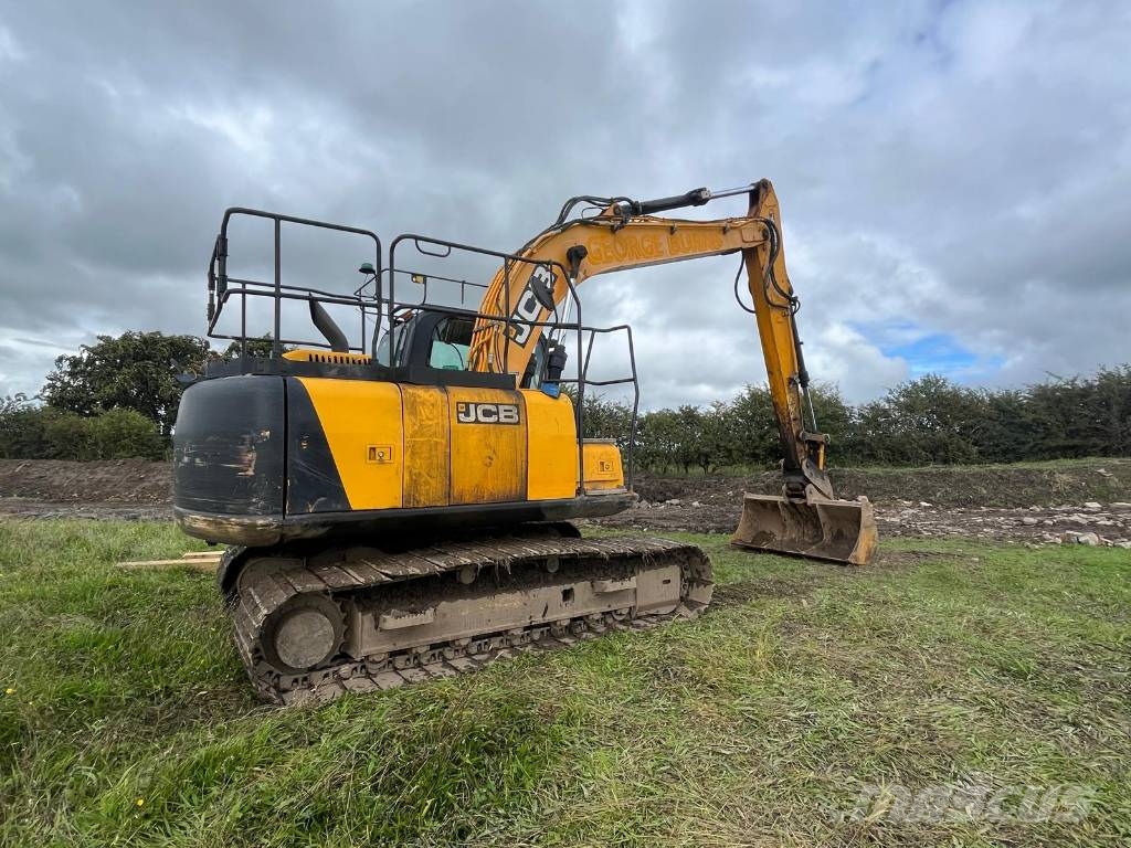 JCB JS 145 LC Roomikekskavaatorid