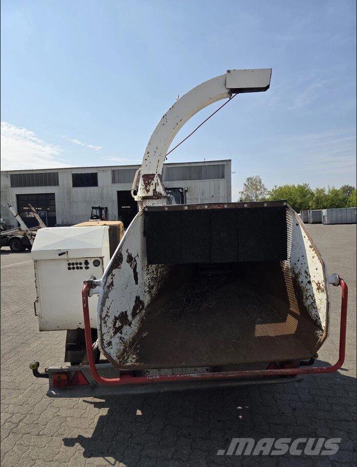 Jensen A 141DI Drobilci lesa