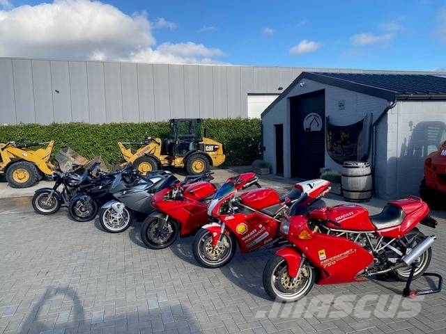 Ducati Monster 1200S Telakaivukoneet