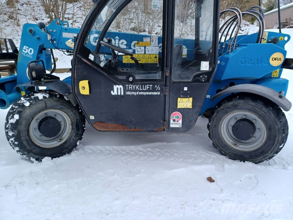 Genie GTH 2506 Телескопічні навантажувачі