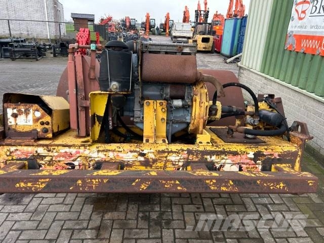 Vibromax 2000 Aanhangtrilwalsen