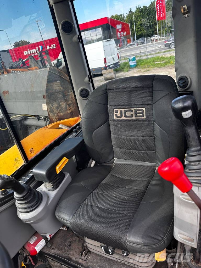 JCB Hydradig Wielgraafmachines