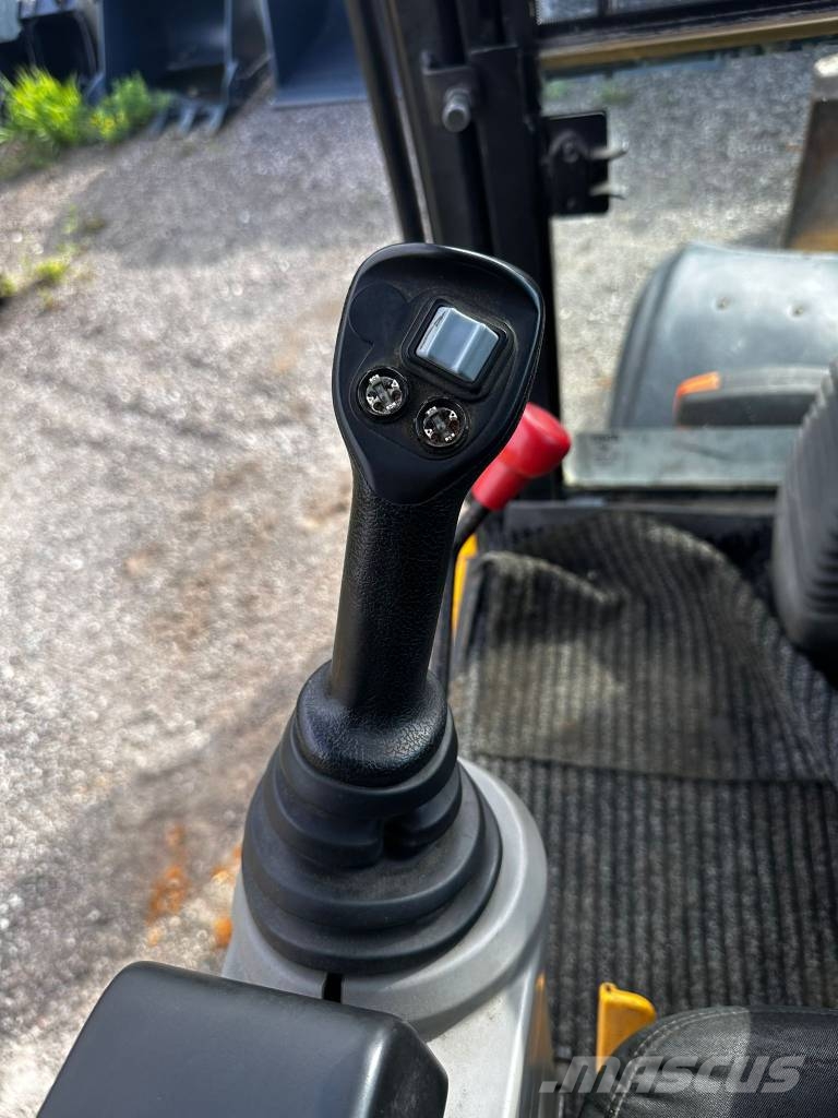 JCB Hydradig Wielgraafmachines