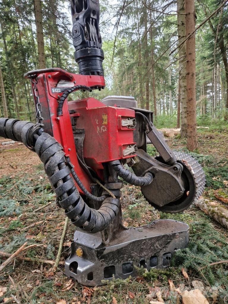 Komatsu S 132 Harvestory