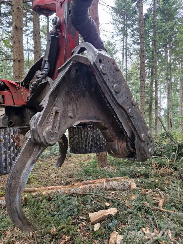 Komatsu S 132 Harvestory