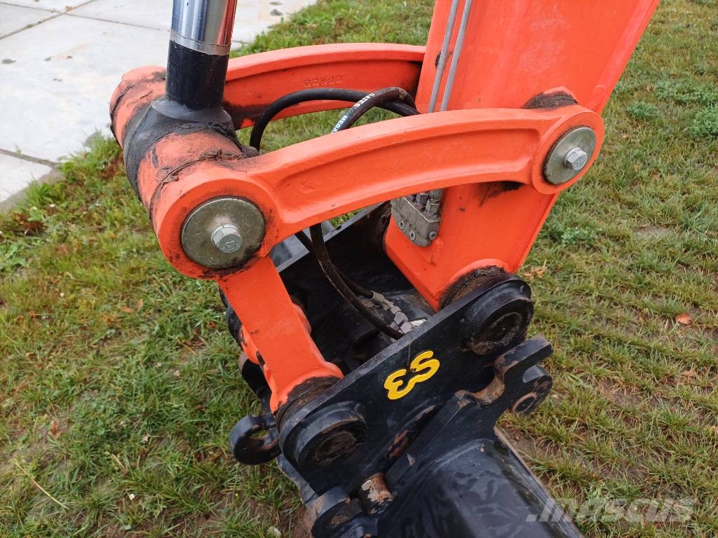 Kubota KX080-4a2 Midi excavators 7t - 12t