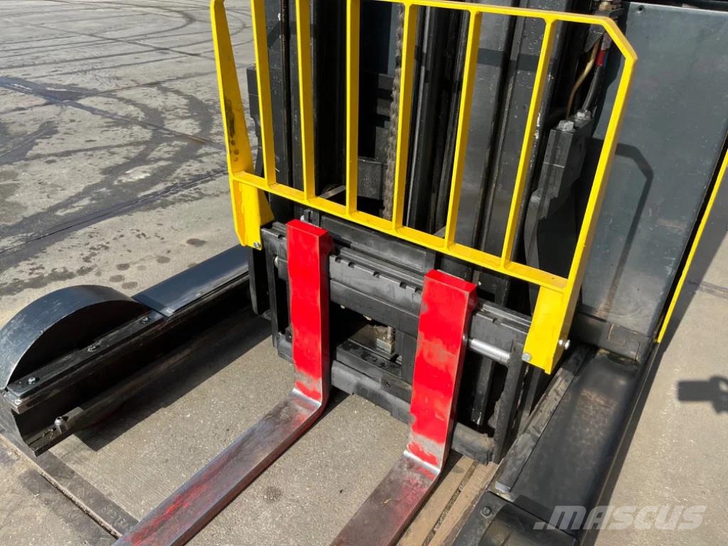 Hyster R 1.6H 7.5m 1600kg Reachtruck Reachtruck voor hoog niveau