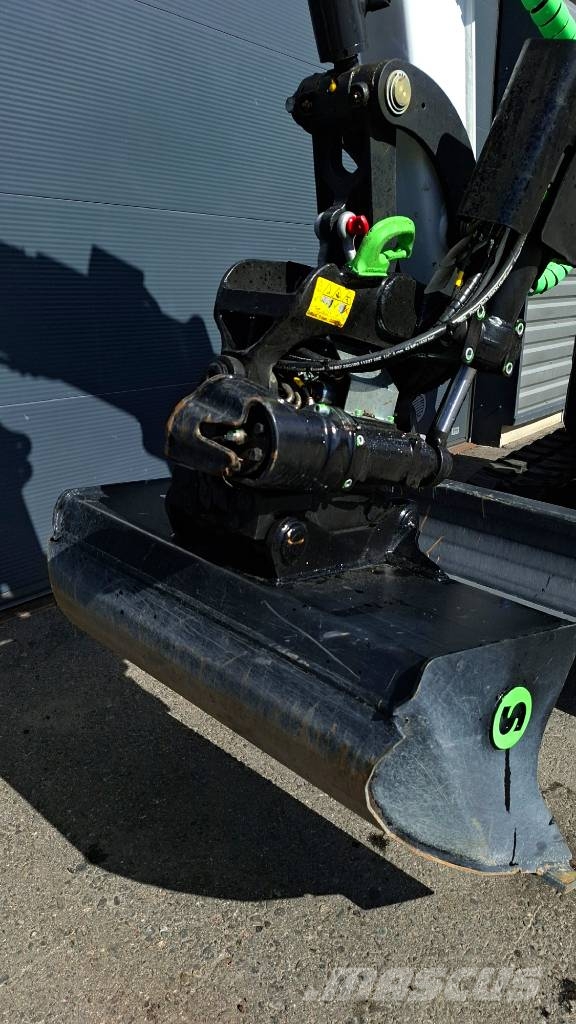Bobcat E27z Pyörittäjällä حفارات صغيرة أقل من 7 طن (حفارات صغيرة)