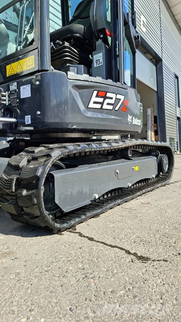 Bobcat E27z Pyörittäjällä حفارات صغيرة أقل من 7 طن (حفارات صغيرة)