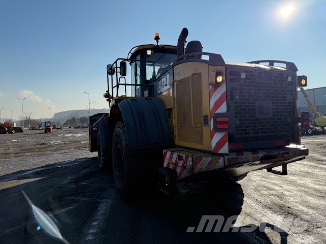 Bell L 2606 E Kolesni nakladalci