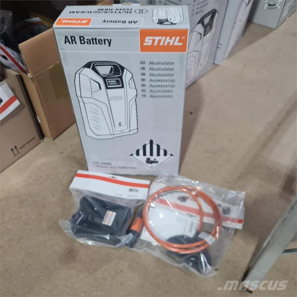 Stihl AR 2000 L Set Rückenakku Other groundscare machines