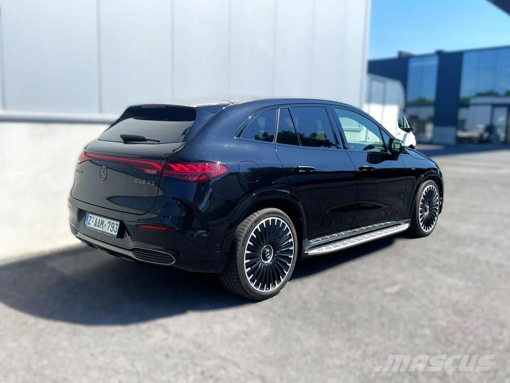 Mercedes-Benz E-Klasse EQE 43 AMG*4Matic*Distronic+*Head-up*Pano Carros