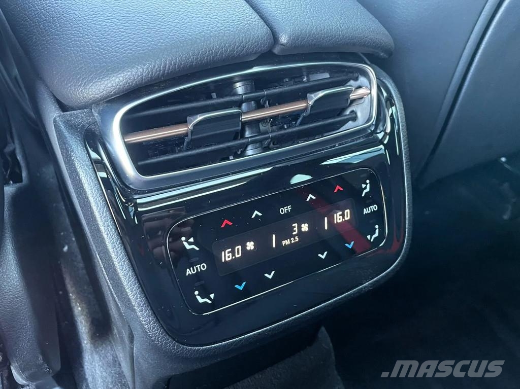 Mercedes-Benz E-Klasse EQE 43 AMG*4Matic*Distronic+*Head-up*Pano Carros