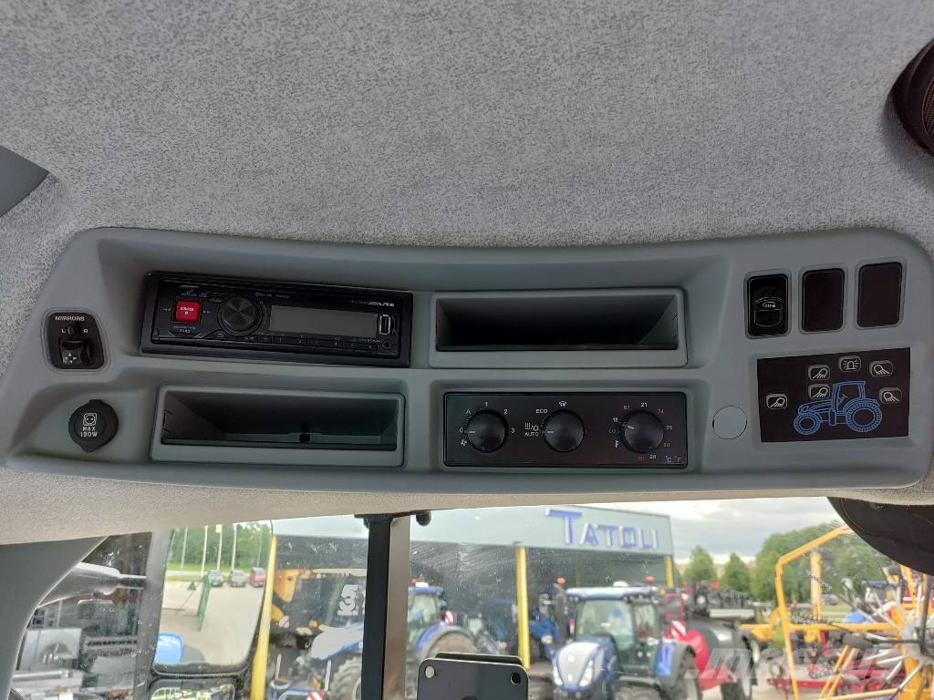 New Holland T 7.290 AC トラクター