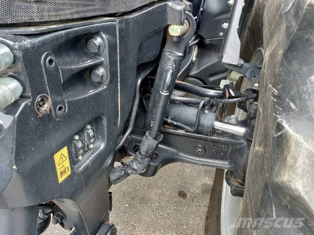 New Holland T 7.290 AC トラクター