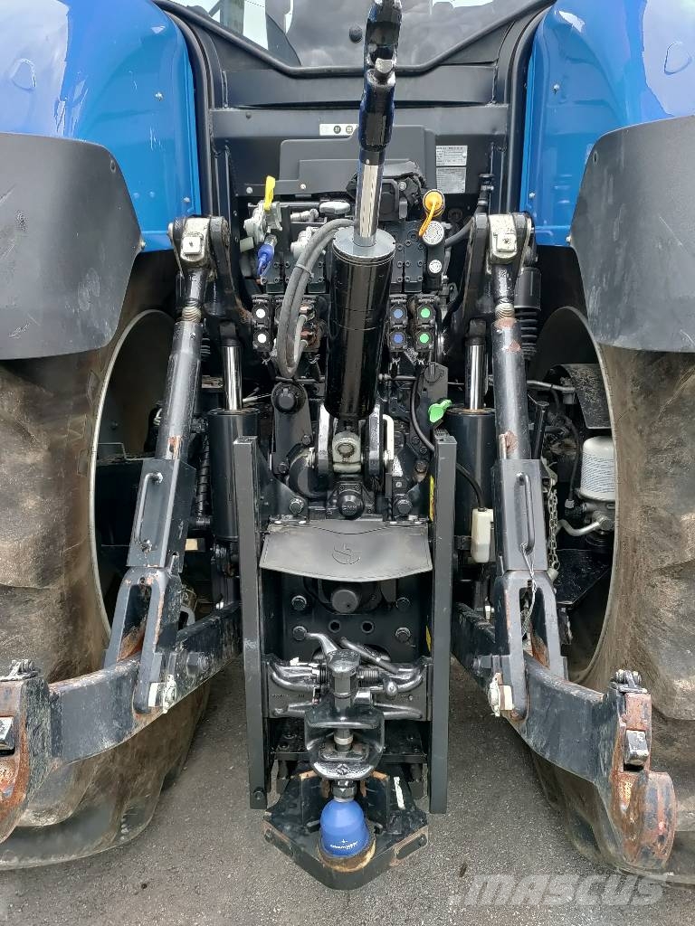 New Holland T 7.290 AC トラクター