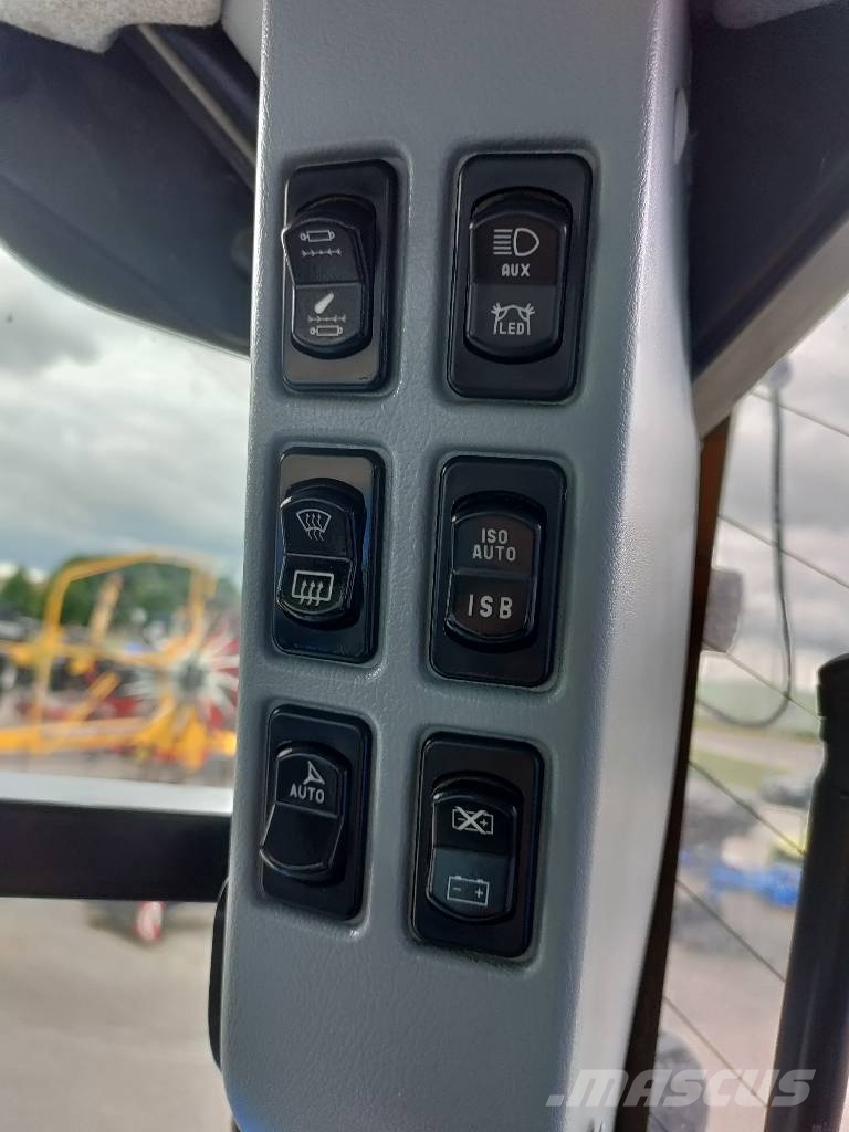 New Holland T 7.290 AC トラクター