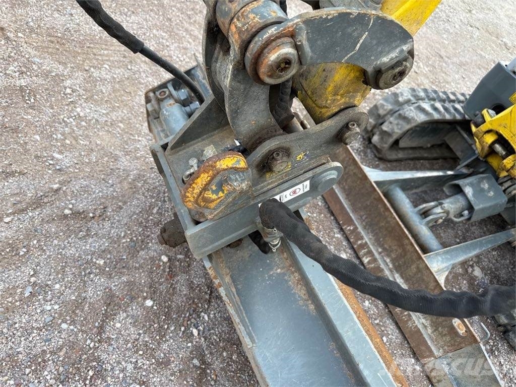 Wacker Neuson EZ17e 履带挖掘机
