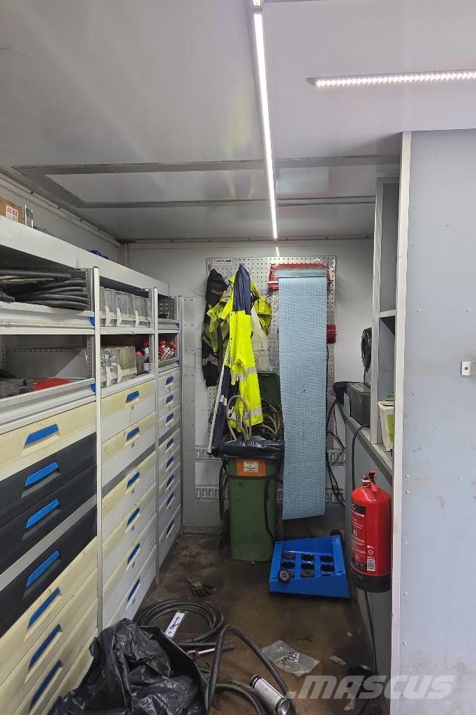 Volvo FL Servicelastbil FULLUTRUSTAD Skåpbilar