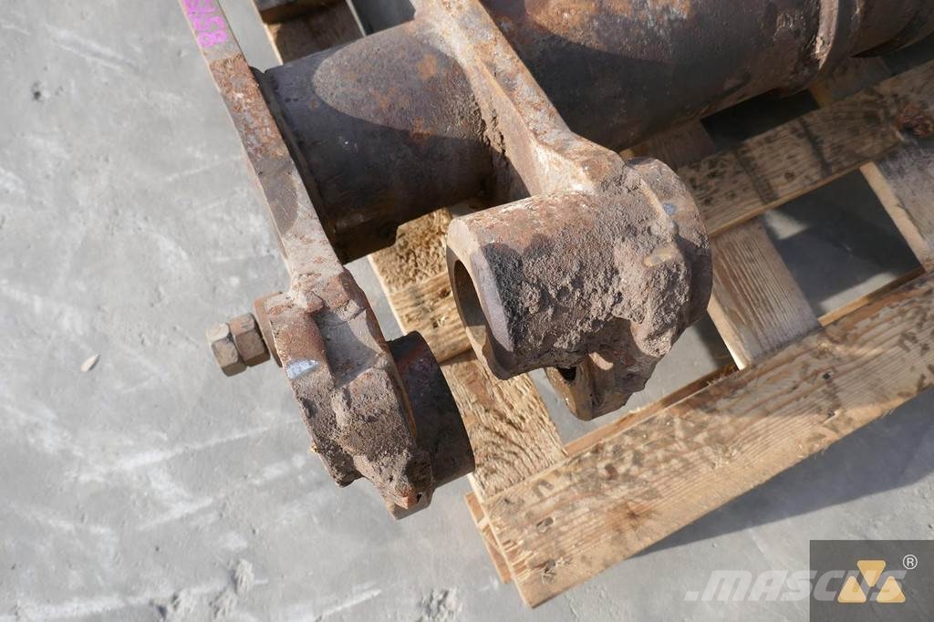 CAT 938G Quick coupler Hitre spojke