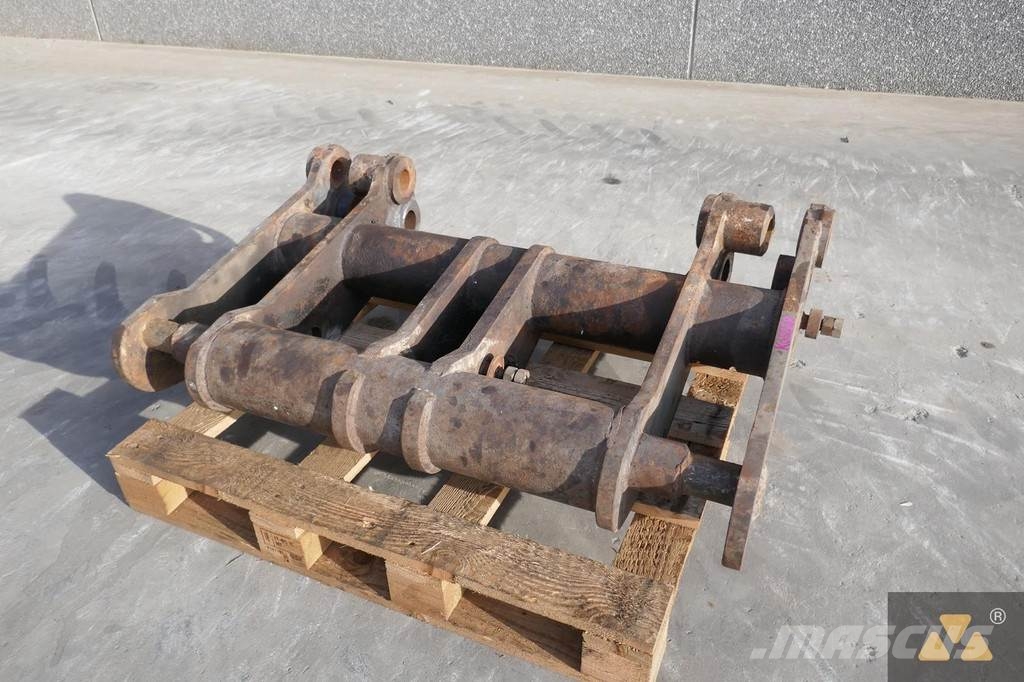 CAT 938G Quick coupler Hitre spojke