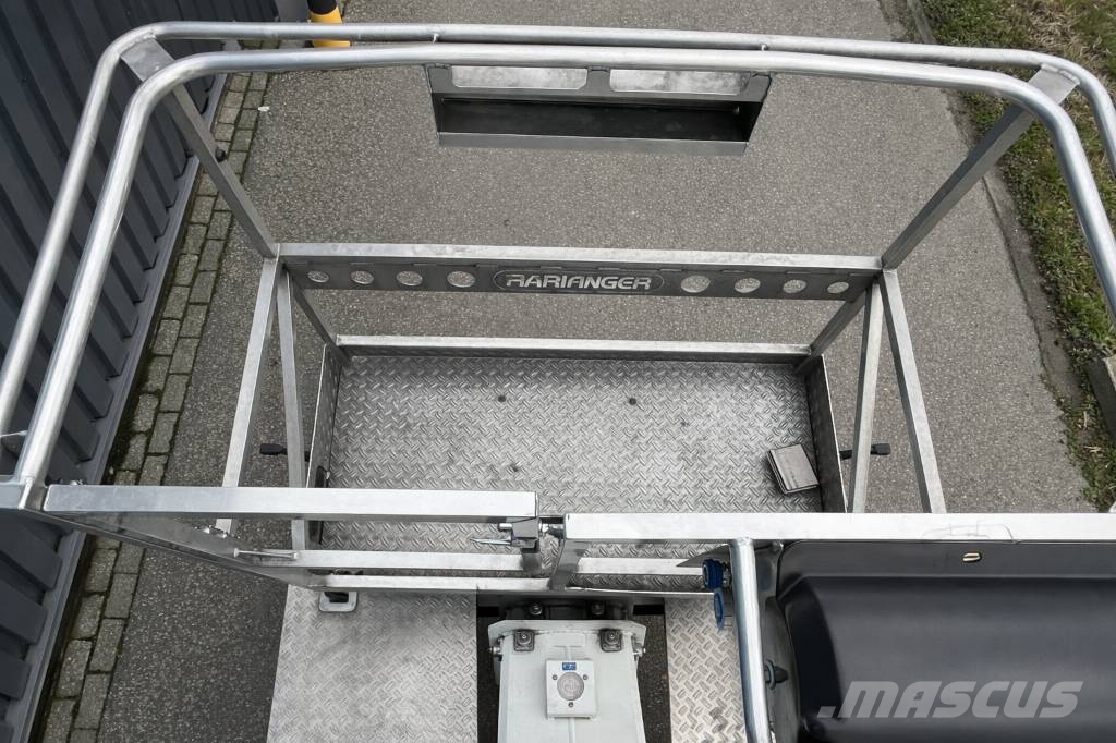 Palfinger P 260 B | 2016 Plataformas sobre camión