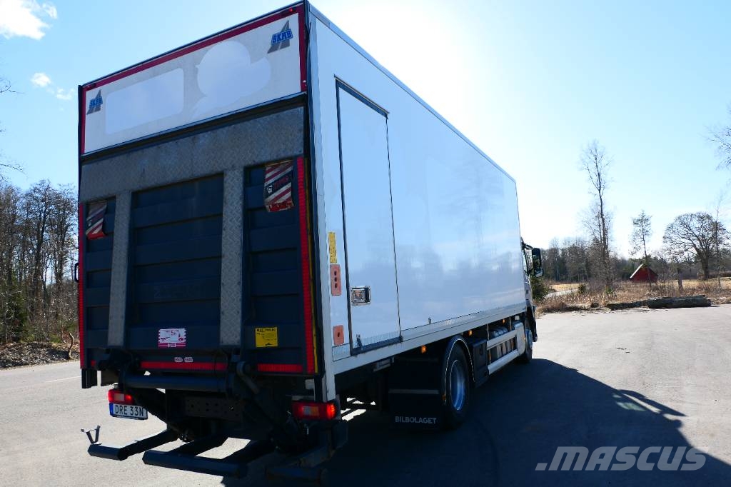 Volvo FM 330 4x2 شاحنات بدرجة حرارة قابلة للضبط