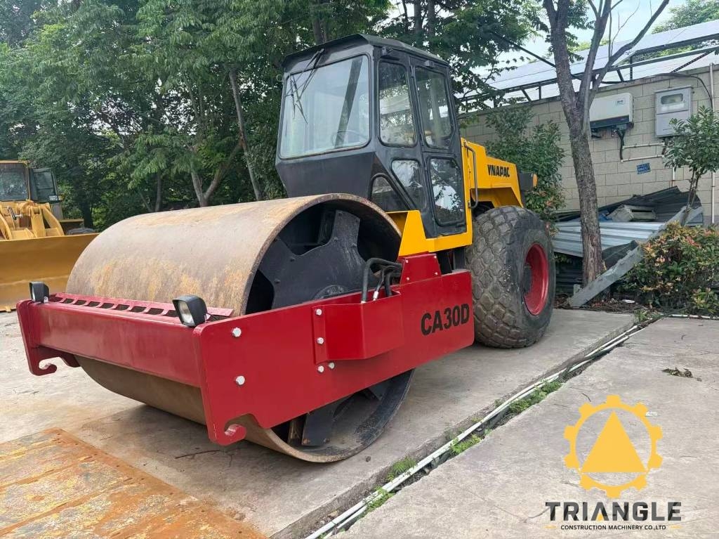 Dynapac CA 30 D Walzenzüge